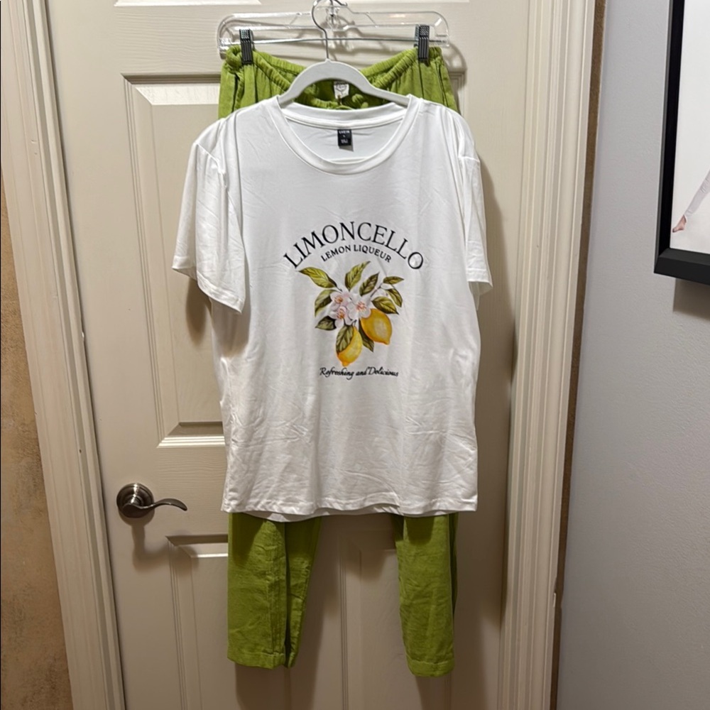 Limoncello White top and Blanco by Nature Pistachio Green draw string pants